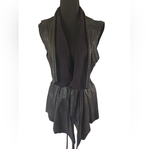 Zara Metallic Black Faix Leather Sleeveless Vest , Size M - Picture 3 of 5